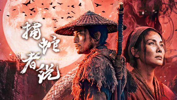 《老公原谅我》剧照：方晚柠手捏匿名快递盒的半侧脸